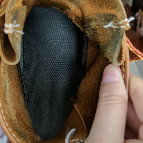 PRICE IS FIRM. LL Bean 6" tall boots - Picture 6 of 6